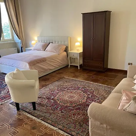 Oda ve Kahvaltı Relais Dei Mandorli Centro Bergamo