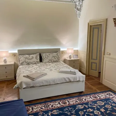 Relais Dei Mandorli Centro לינה וארוחת בוקר ברגמו