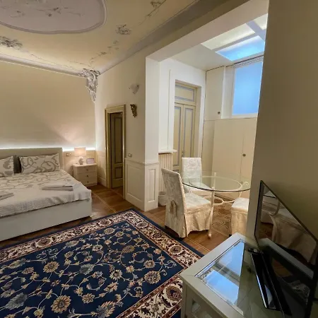 Relais Dei Mandorli Centro B&B 베르가모